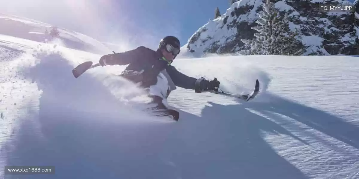 ✨ 周边狂欢，折扣来袭！用热爱装点生活，让热血永不落幕🛒